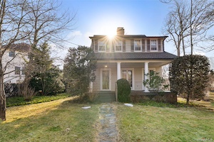 2 Oakwood Place
