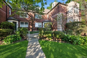 3 Campus Place 1C
