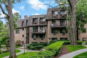 500 Central Park Avenue 323