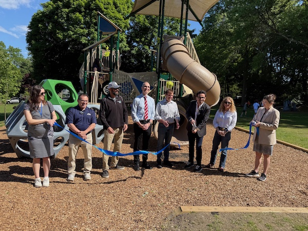 ribboncutting