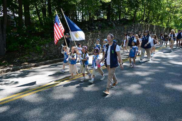 GirlScouts1 GirlScouts1